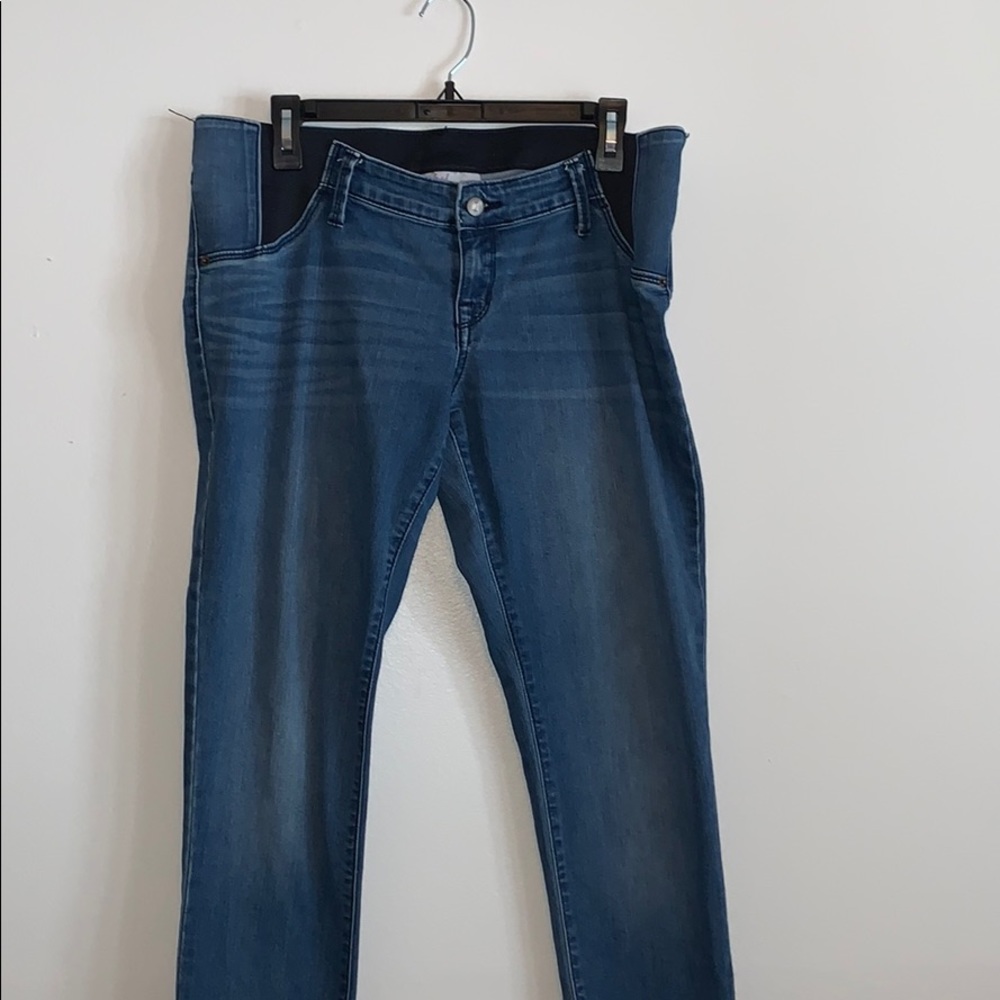 Maternity medium wash jeans